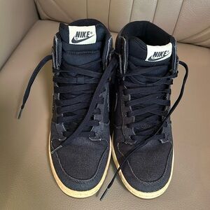 Nike Hi HiddenWedge Sneaker (retro)